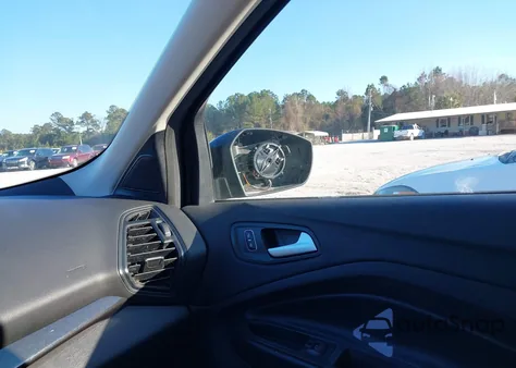 2019 Ford Escape Se from USA, damaged, VIN 1FMCU9GD6KUB09603